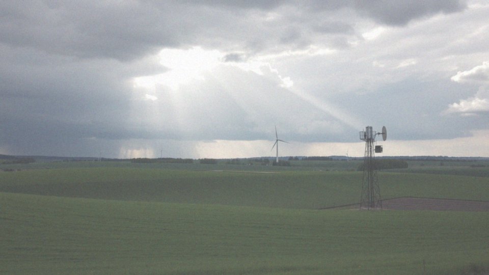 Jakie informacje dostarcza radar burzowy?